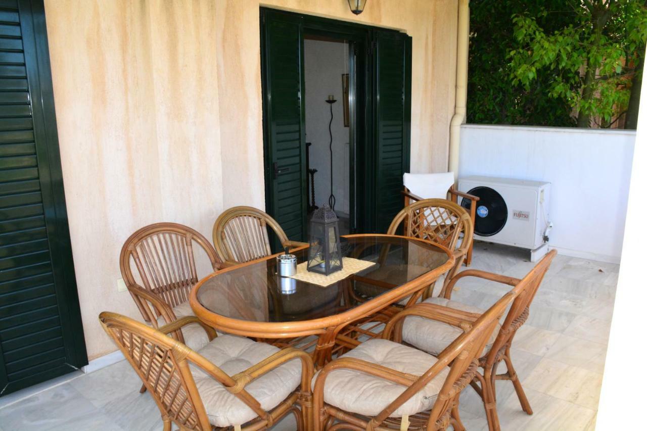 Villa Artemis Aegina Exterior photo